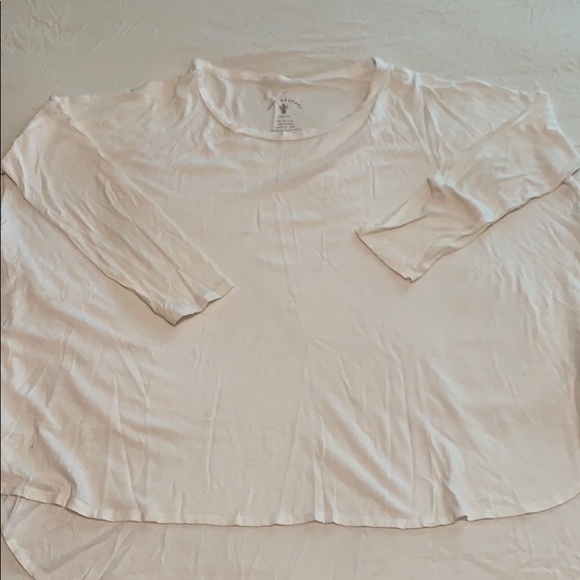 Side-split Knot Sisters Tee - Picture 1 of 3